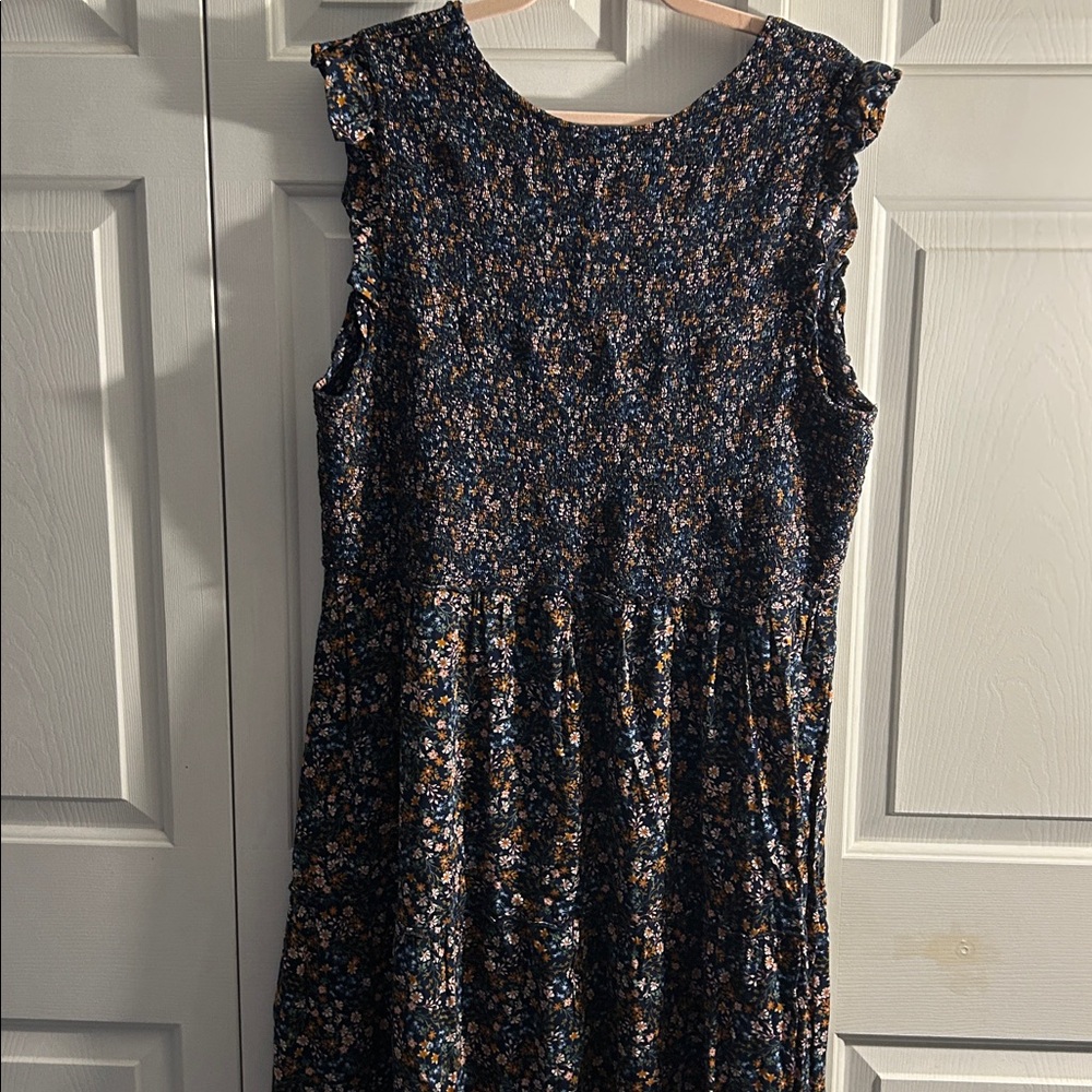 Old Navy XXL Navy Floral Dress - Picture 5 of 6